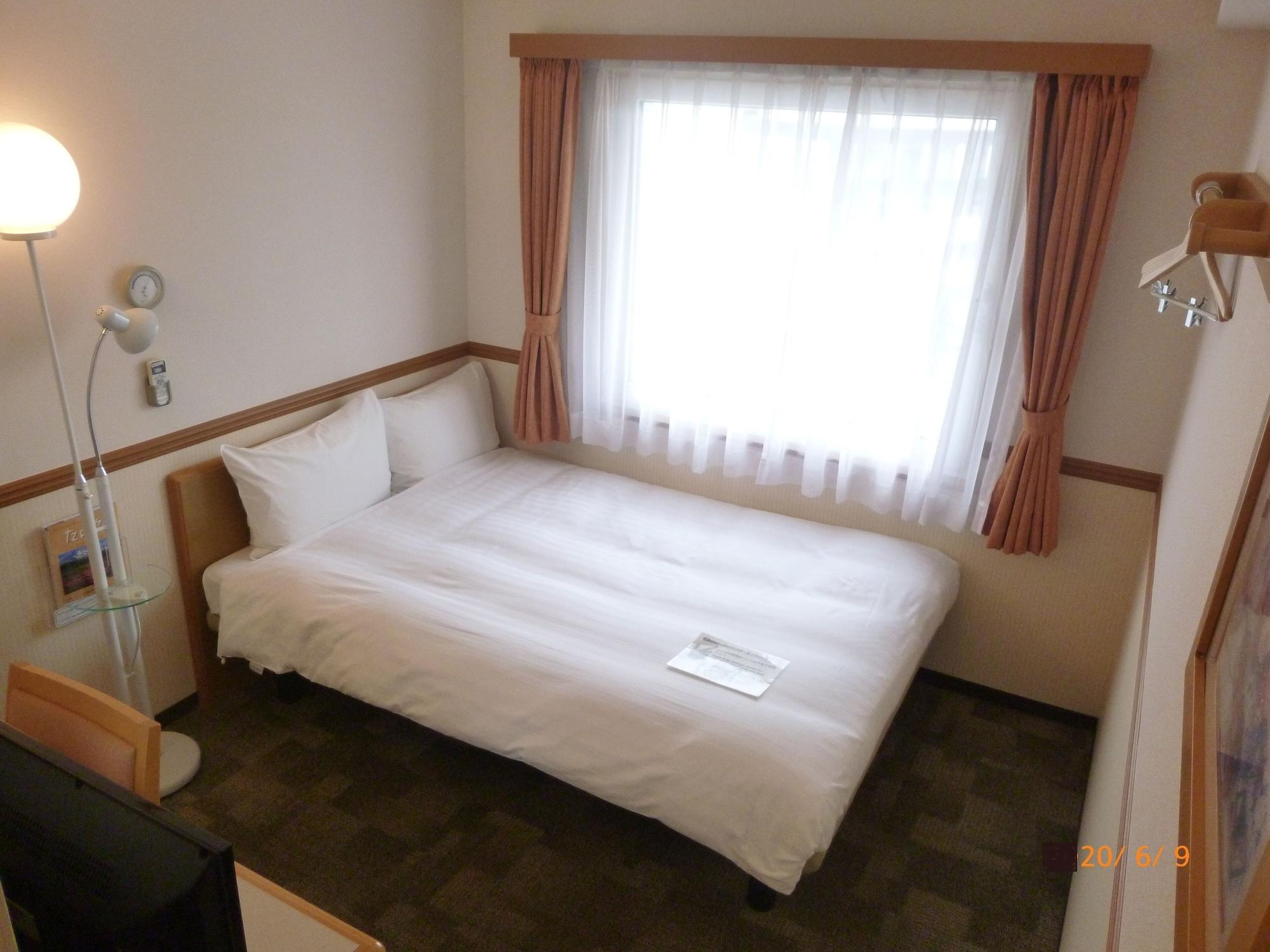 Toyoko Inn Fukuoka Tenjin Extérieur photo